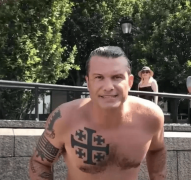 <b>美长纹身大揭秘！符号+阿拉伯文教地动</b>